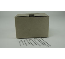 Box of staples 30mm 1kg