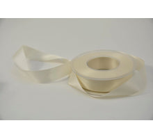 Satijnlint 25 mm x 25 mtr ivory