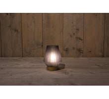 B.O. GLAZEN LAMP MAT GRIJS MET GOUDEN VOET 12X17CM 2XAAA