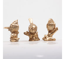 VOGEL OP STEEN/STRONK 3 ASS 8.5X5X10 CM GOUD