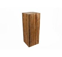 Square pedestal 