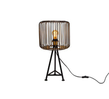 Round table lamp 