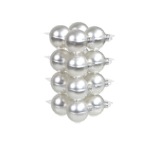 cb. 16 glasballen/cap zilver mat 80mm