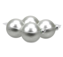 cb. 4 glassballs/cap silver mat 100 mm