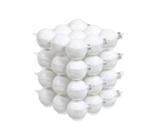 cb. 36 glasballen/cap white opal 57mm