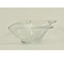 Glass bowl 