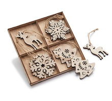 Wooden Xmas hanger 7cm natural 8pcs