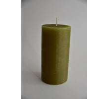 Kaars rustiek 140/70mm olive