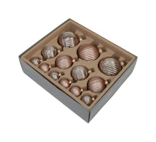 w/b. 13 assorted ribbed balls combi hazel 4/6/8 cm