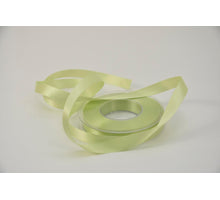 Satijnlint 15 mm x 25 mtr lichtgroen