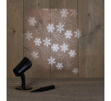 LED OUTDOOR PROJECTOR SNOWFLAKE LED WHITE WITH BASE AND PLUG / 8/16H TIMER IP44 / 5M POWER CORD