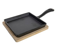 Pan gietijzer 14x14cm op plank