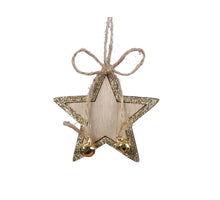 pm. 8 wooden stars/hanging gold 6 cm