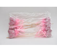 Pak á 12 Hart 12cm roze op 50cm stok met lint