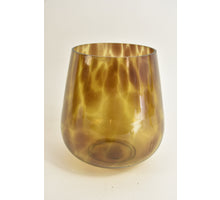 pc. 1 glass vase 
