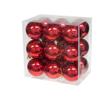 cb. 18 plastic balls red shiny 58mm