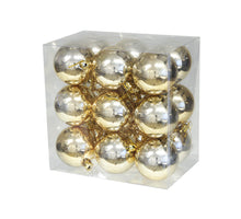 cb. 18 plastic balls gold shiny 58mm