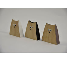 Kat hout staand 3ass. 8x7,8cm