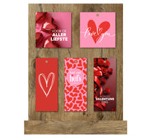 Display with 60 gift cards in 5 