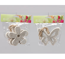pbh. 2 wooden butterfly/flower/hangers ass. White 10.5x10.5