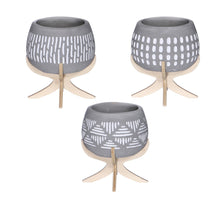 Luna concrete pot on wooden base Ø9 h.10 cm 3 Assorted