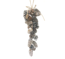 Garland Pinecone Bell D17 H55cm White Washed