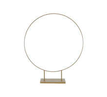 Ring on foot metal 57.5x12x68.5cm - Gold