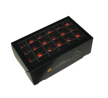 w/b. 48 glassballs/cap dark red combi 40 mm
