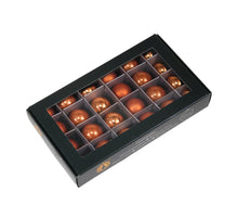 w/b. 24 glassballs/cap mandarin 25 mm