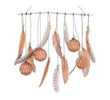 Wbox a 1 feather macrame w gl baubles natural 35x38cm