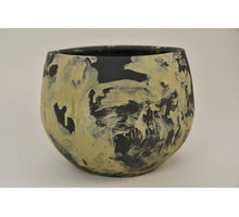 Pot Volcanic 22x18 Black