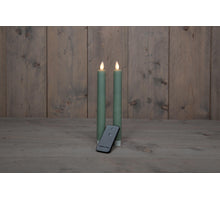 DINERKAARS B.O. 2ST JADE GROEN RUSTIEK WAX 23CM BEWEGENDE VLAM MET AFSTANDSBEDIENING 2X2AAA