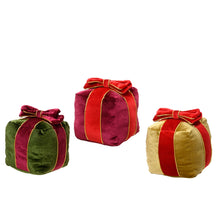 Giftbox polyester fluweel giftbox bow 3col ass assortie L.8.5cm x W.8.5cm x H.9.5cm