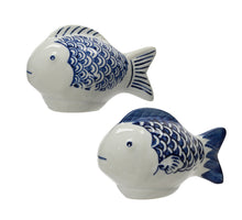 Vis porselein 2 assortie blauw/wit 11x6x7cm