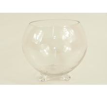 BOWLVASE/FOOT GLASS D16X19,5H TRANSPARANT