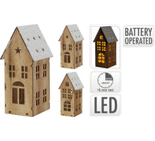 HOUTEN HUIS + SNEEUW 8X9X18CM MET LED/TIMER EXCL. 2X AAA 2 ASSORTIE