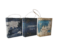 Books Hanging 9,5x7cm World Mix