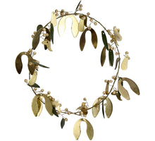 Ornament Wreath Metal White 20cm