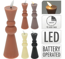 LED KAARS D5,5 H17,5CM GERIBBELD 4 ASS. KLEUR INCL 1X CR2032