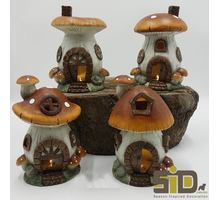 PADDENSTOEL HUISJE 4 ASSORTIE H25 CM AARDEWERK MET LED