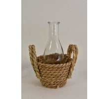 Glazen fles in zeegras mand met oren naturel D12 H18,5cm
