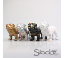 DOG ENGLISH BULL STOOBZ 4 ASS B/W/B/G SPRAY 18 CM