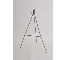 Green metal stand for funeral wreaths up to 60 cm